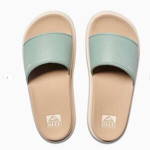 Reef Cushion Bondi Bay Platform Slides size 8 women's Green